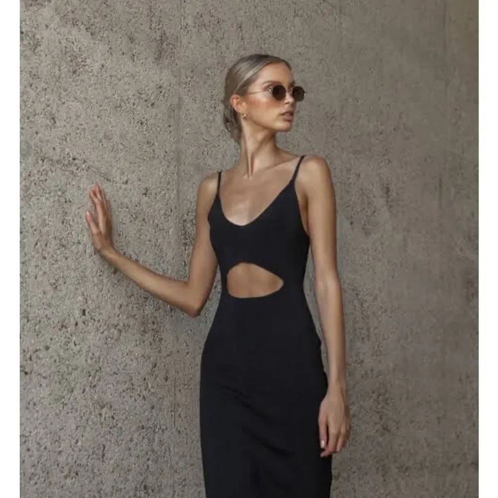 Dissh black ribbed knit cutout midi dress size 8